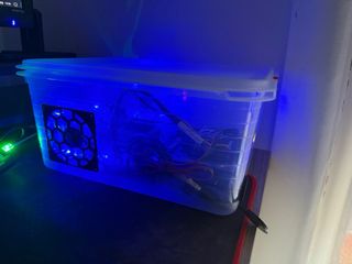 PC HP - Caja Transparente