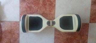 "Patin eléctrico con silla".