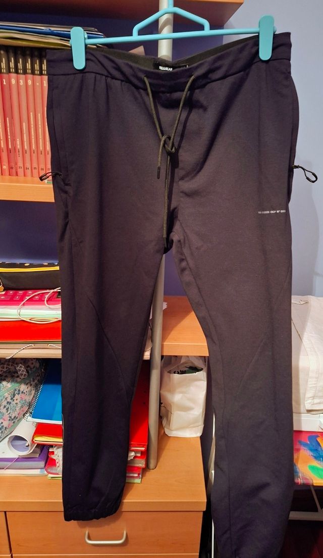 Pantaloni sportivi neri Pull&Bear