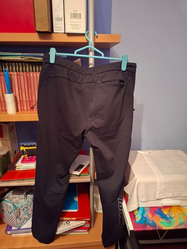 Pantaloni sportivi neri Pull&Bear