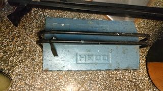 Caja herramientas HECO usada