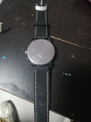 Reloj negro hombre