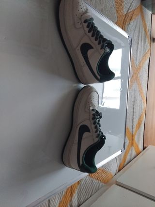 Nike Air Force 1 Blancas/Verdes