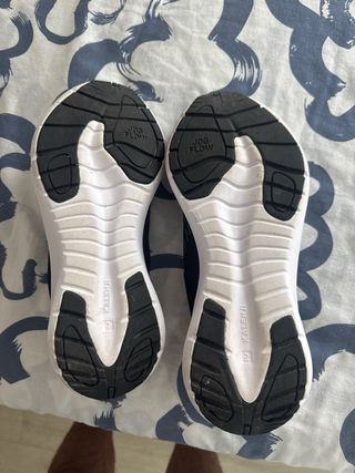 Zapatillas running KALENJI - negras y blancas
