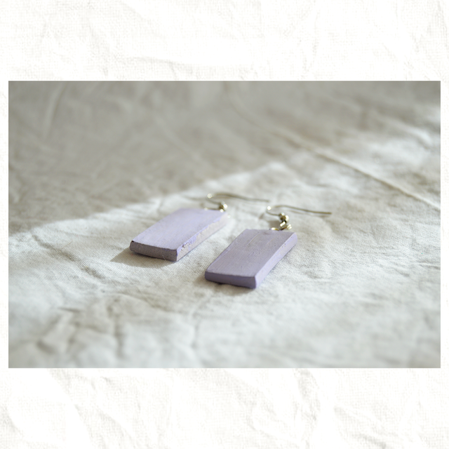 Pendientes arcilla morada