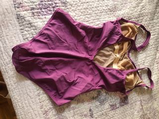 Bañador morado