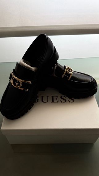 Mocasines Guess