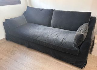 Sofá terciopelo negro como nuevo