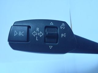 BMW E82 Serie 1: Anillo Airbag con Manetas