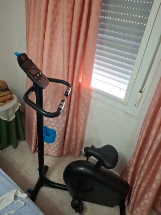 Bicicleta estática plegable