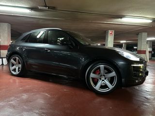 Porsche Macan GTS