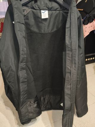 Chaqueta Joma negra - Fútbol
AZUQUECA DE HENARES 
