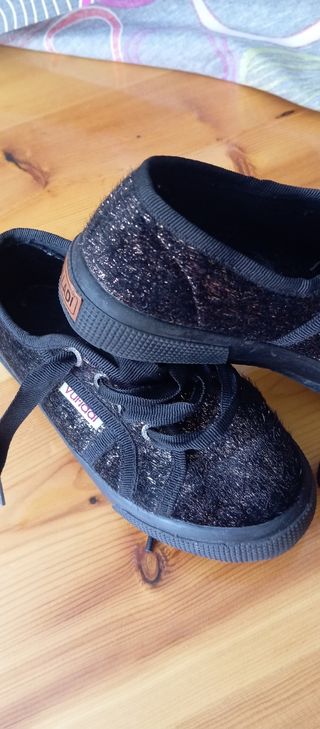 Zapatillas niña glitter núm 29