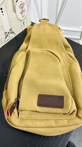 Bolso bandolera cruzada.