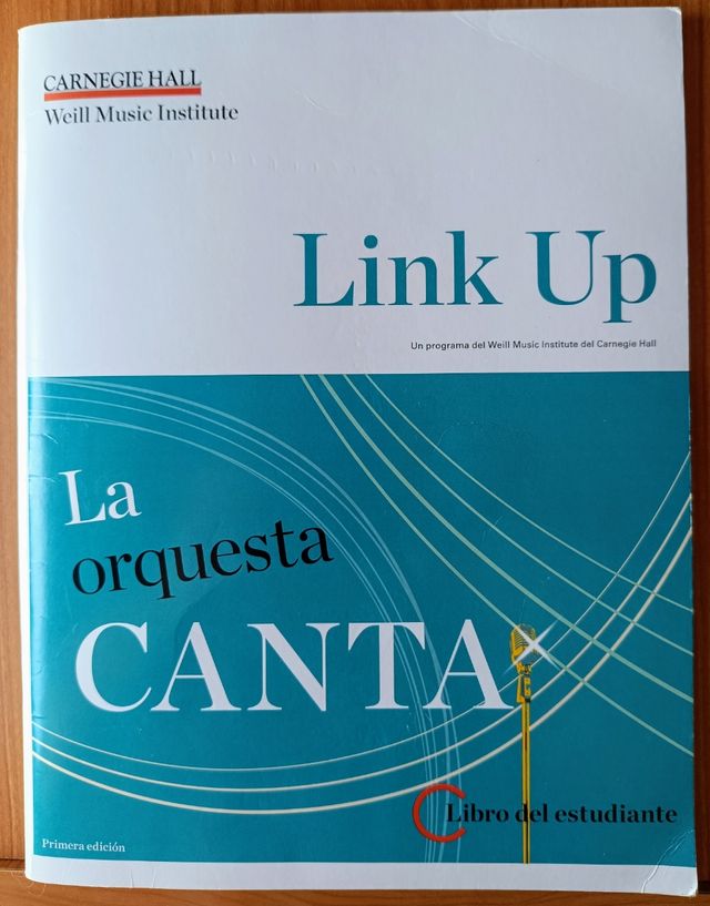 Link Up: La orquesta Canta.
