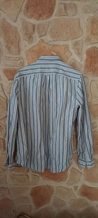 Camisa a rayas verticales tricolor