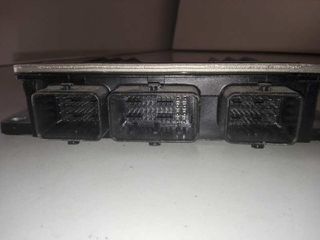 CENTRALITA MOTOR UCE KIA CARNIVAL II (FL)