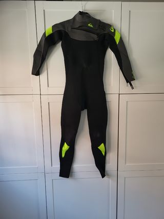 Neopreno Quicksilver 14B - Impecable