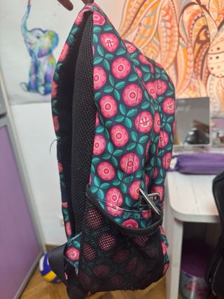 Mochila Totto flores