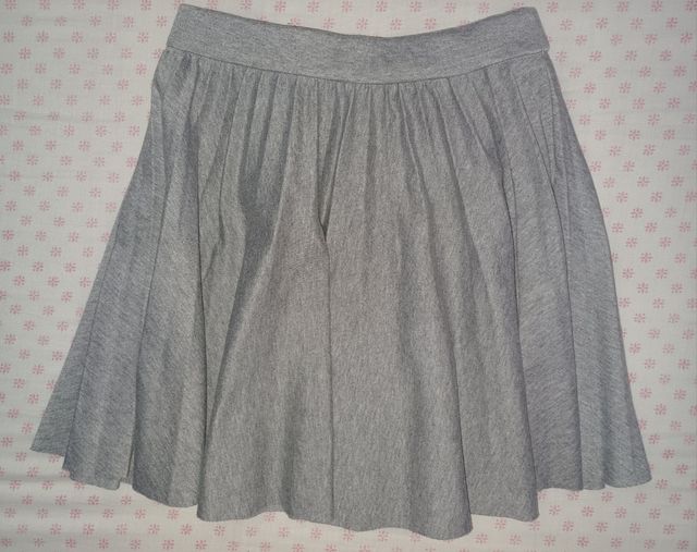 Falda gris Zara