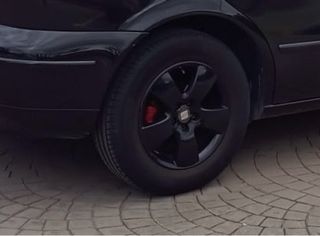 4 llantas 15” Seat - negras
