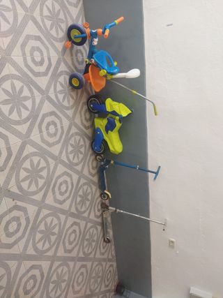 Lote de vehículos infantiles 