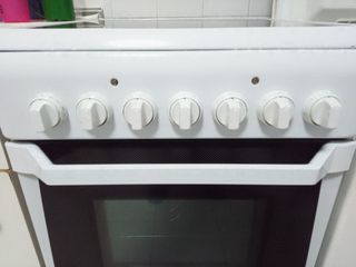 Cocina vitrocerámica Indesit