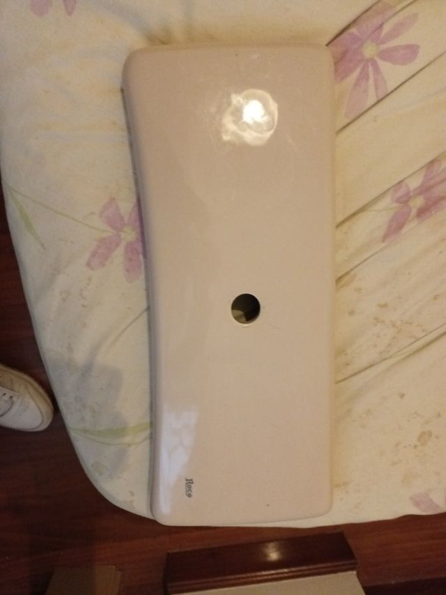 Tapa cisterna ROCA Góndola beige.