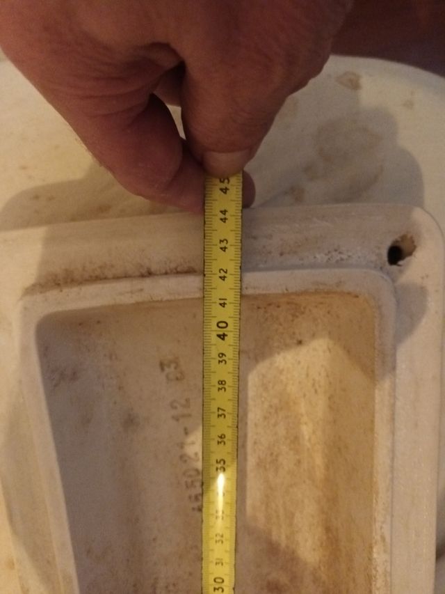 Tapa cisterna ROCA Góndola beige.