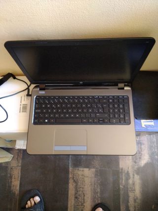 Portátil HP 255 G3 Gris