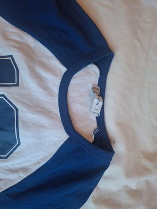Camiseta blanca y azul marino - Talla L