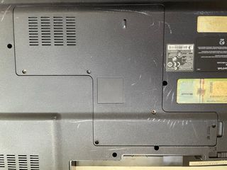 Portátil Packard Bell blanco plata