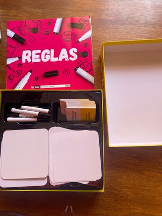Scrawl: Juego de mesa adultos. divertido