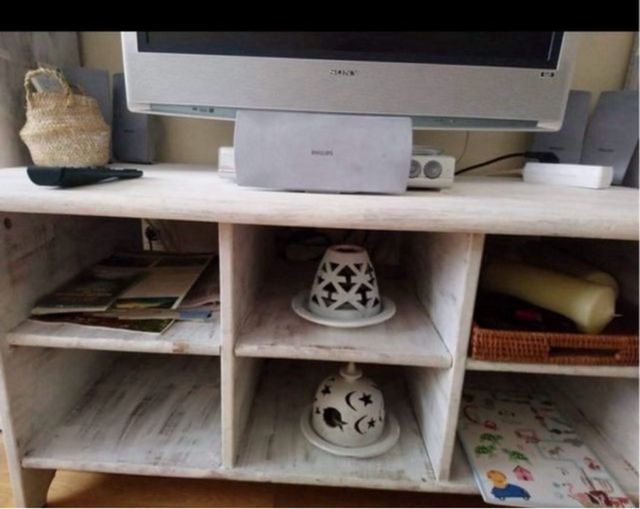 Mueble TV blanco - Madera