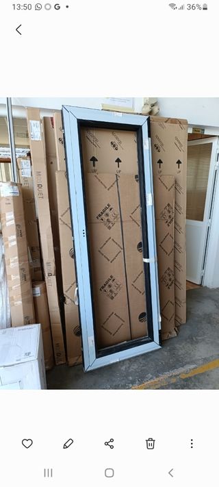Ventana PVC negra mate CORTIZO