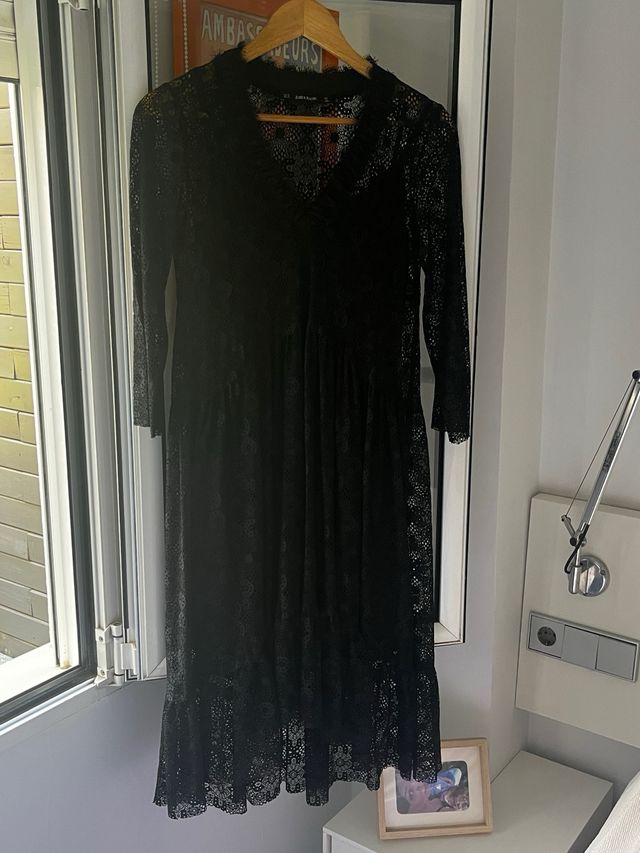Vestido Zara negro encaje XS/S