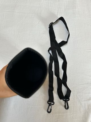 Porta borraccia nero con tracolla