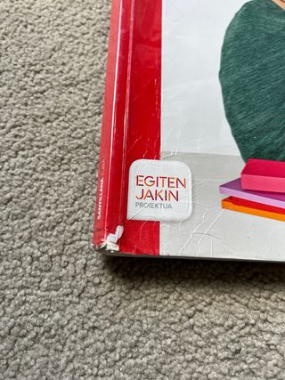 EUSKARA ETA LITERATURA ERANGIN 3 DBH EGITEN JAKIN