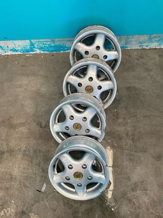 4 Llantas aluminio usadas sin neumáticos 