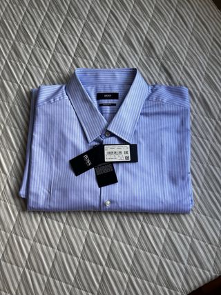 Camisa Hugo Boss Enzo, con etiquetas. Talla 47 XXL