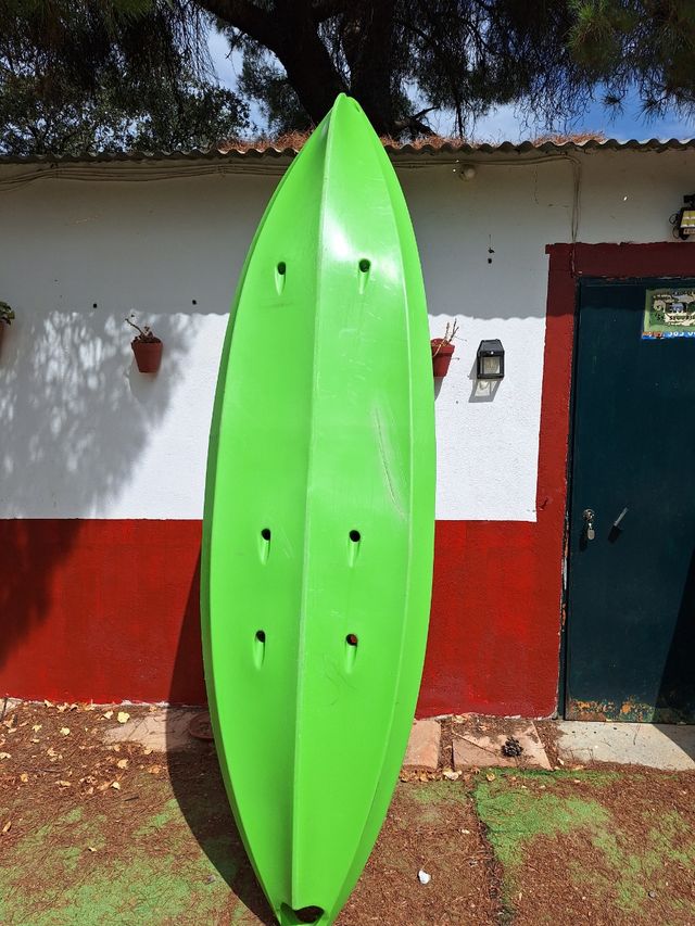 Kayak piragua 3m autovaciable y de pesca