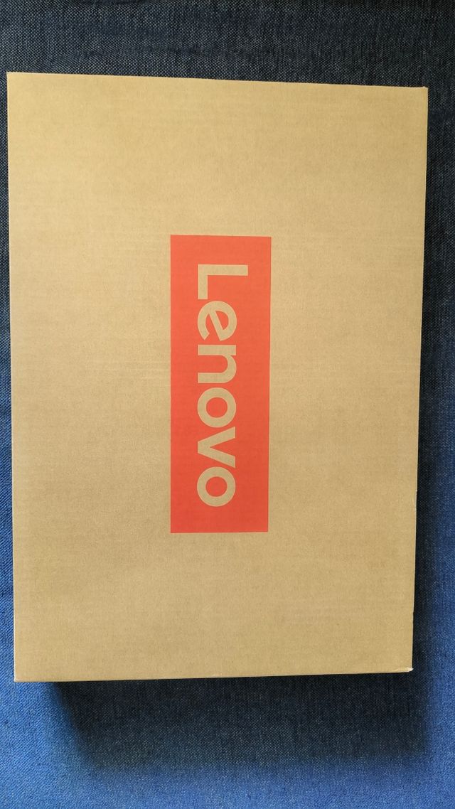 Lenovo IdeaPad Slim 3 Ryzen 5 7520U RAM16GB 512GB