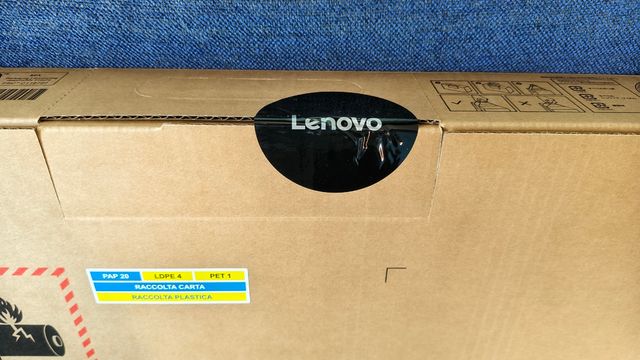 Lenovo IdeaPad Slim 3 Ryzen 5 7520U RAM16GB 512GB