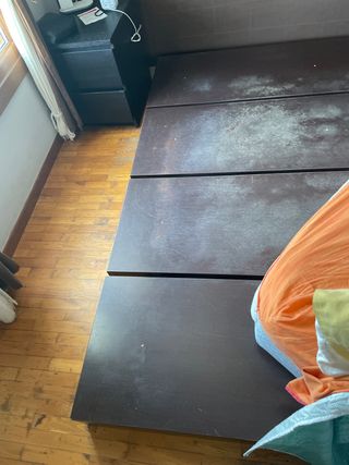 Cama Tatami marrón de madera