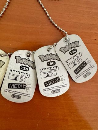 5 Metal Tags Pokemon + Cadena
