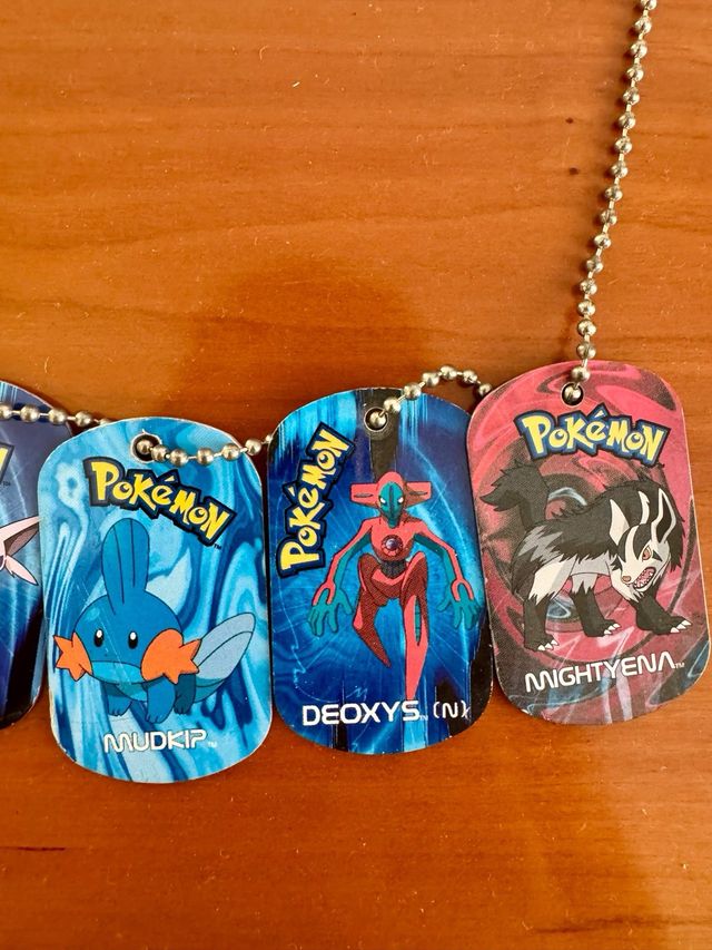 5 Metal Tags Pokemon + Cadena