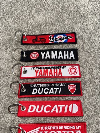 Llaveros Motos: Yamaha, Ducati, Honda...