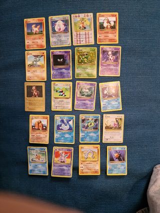 20 cartas Pokémon 1ª Generacion