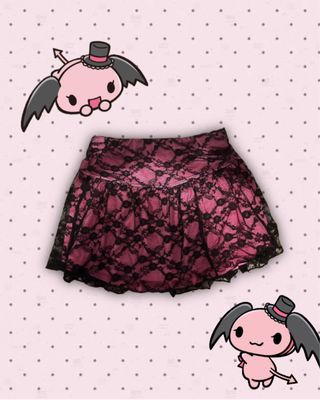 Minifalda gótica rosa con encaje negro 