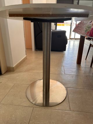 Mesa redonda blanca - Moderna